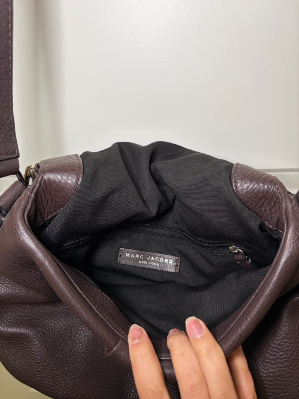 Marc Jacobs Brown Pebbled Leather Crossbody Bag - Excellent Condition - Picture 4 of 4